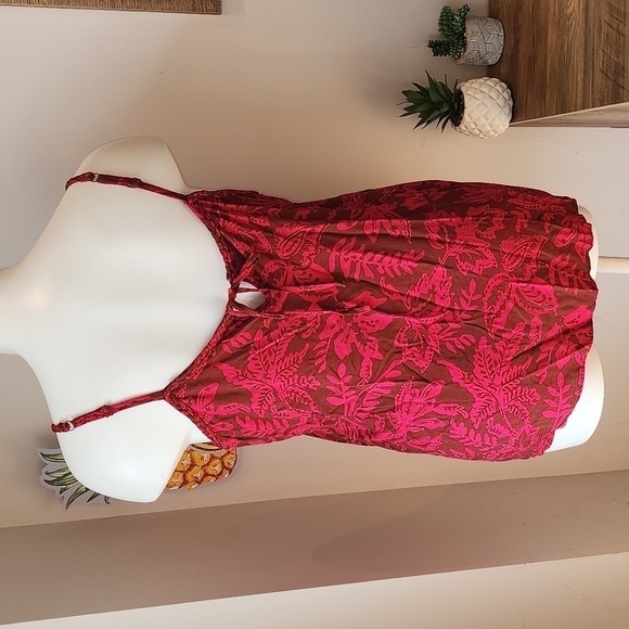 Torrid - Challis Braided Sleeveless Tank in Leaves​​​​​​ - Picture 5 of 13